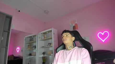 IAN CASTILLO online show from 10/07/25, 11:07