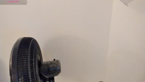 Snapshot of ian_castillo_ chatting on 02/25/26, 11:09 IAN CASTILLO online show from 02/25/26, 11:09