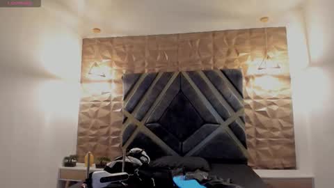 Snapshot of ian_castillo_ chatting on 02/27/26, 11:10 IAN CASTILLO online show from 02/27/26, 11:10