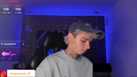 Snapshot of ian_castillo_ chatting on 03/05/26, 11:28 IAN CASTILLO online show from 03/05/26, 11:28