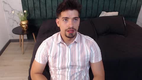 Ian Davis online show from 01/15/25, 11:19