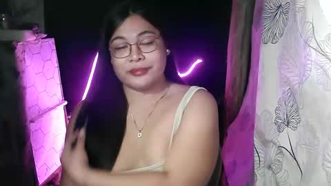 Snapshot of iana_whorexxx chatting on 04/24/26, 04:31 iana online show from 04/24/26, 04:31