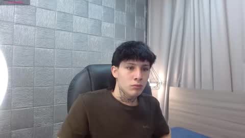 Snapshot of iancute_ chatting on 10/13/25, 07:58 ian online show from 10/13/25, 07:58