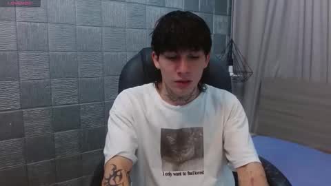 Snapshot of iancute_ chatting on 11/29/25, 03:31 ian online show from 11/29/25, 03:31