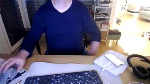 Snapshot of iandy12 chatting on 04/06/26, 09:49 iandy12 online show from 04/06/26, 09:49