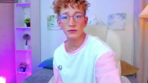 Snapshot of iangel_ chatting on 01/14/26, 03:23 ian online show from 01/14/26, 03:23