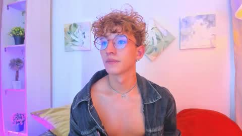 Snapshot of iangel_ chatting on 01/17/26, 03:39 ian online show from 01/17/26, 03:39