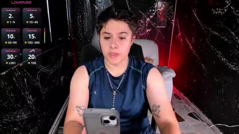 ian online show from 09/11/25, 09:15