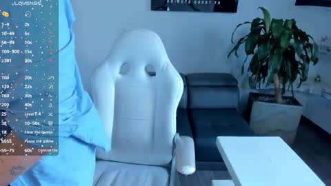 ian online show from 09/19/25, 08:09