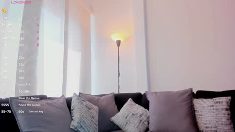 Snapshot of iara_martinez chatting on 11/10/25, 03:00 I A R A online show from 11/10/25, 03:00