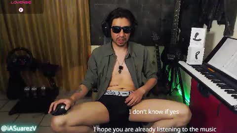 Snapshot of iasuarezv chatting on 07/01/26, 03:19 AntuanSV online show from 07/01/26, 03:19