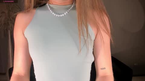 Ibiza  online show from 09/25/25, 08:01