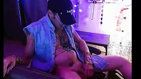 Snapshot of ibpms247 chatting on 12/30/24, 10:32 PMS online show from 12/30/24, 10:32