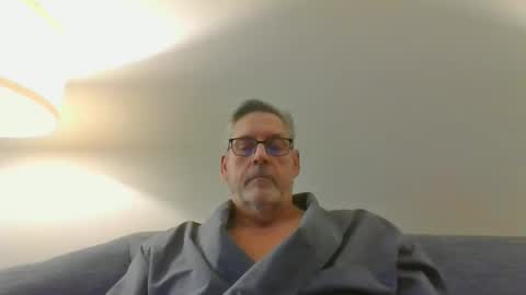 icanhelpu43 online show from 01/25/25, 02:47