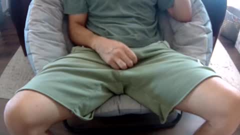 Ice Jr online show from 09/25/25, 09:29