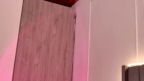 Crystall online show from 01/15/26, 03:27