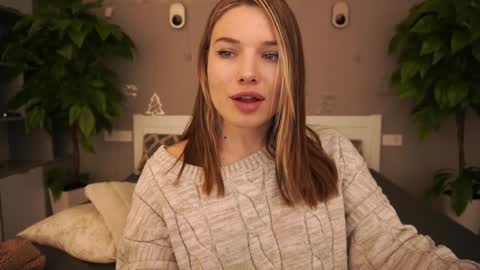 Danielle online show from 12/26/24, 06:22