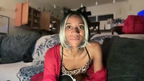 Snapshot of icedmochabree chatting on 09/12/25, 10:59 bree summers online show from 09/12/25, 10:59