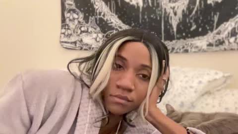 Snapshot of icedmochabree chatting on 09/16/25, 05:47 bree summers online show from 09/16/25, 05:47