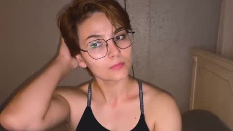 Ksenia online show from 09/21/25, 07:48