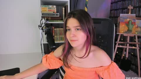 Julia online show from 02/01/25, 09:29