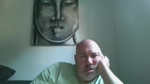 Snapshot of iceoli123 chatting on 12/26/24, 11:10 iceoli123 online show from 12/26/24, 11:10