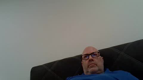 iceoli123 online show from 03/10/26, 06:24