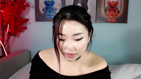 Snapshot of ichiben chatting on 01/16/25, 10:10 ichiben online show from 01/16/25, 10:10