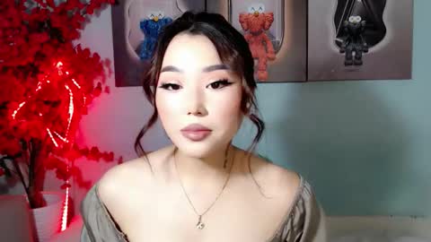 Snapshot of ichiben chatting on 11/19/25, 03:06 ichiben online show from 11/19/25, 03:06