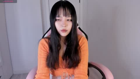 Hitomi   online show from 01/25/25, 12:47