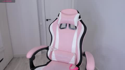 Hitomi   online show from 02/03/25, 04:41