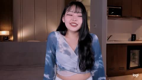 Hitomi   online show from 03/09/25, 01:59