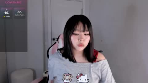 Hitomi   online show from 12/01/25, 12:32