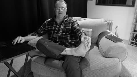 Snapshot of icihristopher chatting on 01/03/25, 01:05 Christopher online show from 01/03/25, 01:05