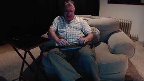 Snapshot of icihristopher chatting on 01/29/25, 02:30 Christopher online show from 01/29/25, 02:30