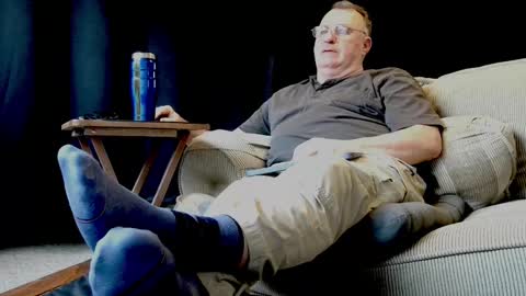 Snapshot of icihristopher chatting on 02/19/25, 11:04 Christopher online show from 02/19/25, 11:04