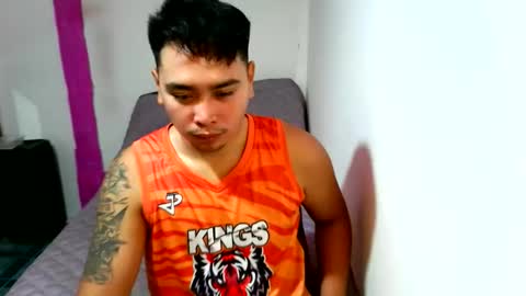 iconic_vince online show from 09/15/25, 02:17