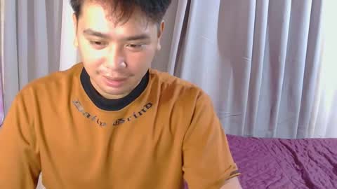 iconic_vince online show from 12/15/25, 04:22