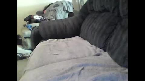 icu2try2xs2 online show from 10/27/25, 08:46