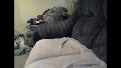 icu2try2xs2 online show from 10/29/25, 04:09