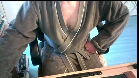 Snapshot of icumalot4you chatting on 04/06/26, 07:31 icumalot4you online show from 04/06/26, 07:31