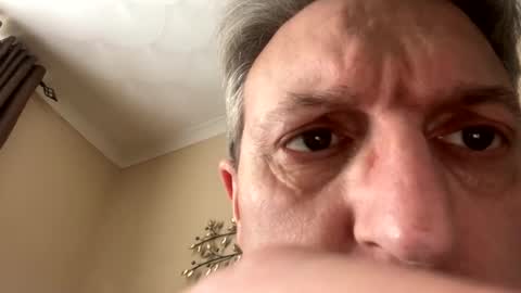 Snapshot of icums4u chatting on 12/04/24, 12:58 icums4u online show from 12/04/24, 12:58