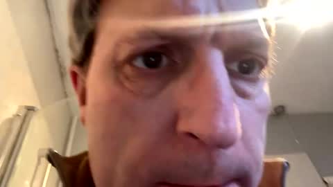 Snapshot of icums4u chatting on 02/25/25, 05:25 icums4u online show from 02/25/25, 05:25