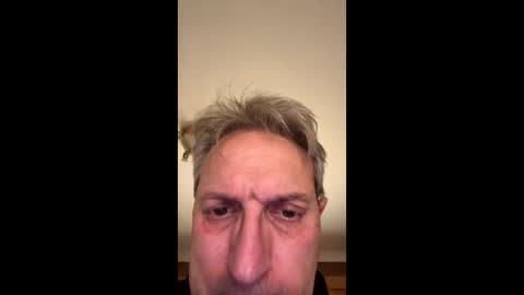 Snapshot of icums4u chatting on 10/06/25, 09:45 icums4u online show from 10/06/25, 09:45