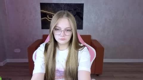 IdaRowe online show from 06/05/26, 01:12