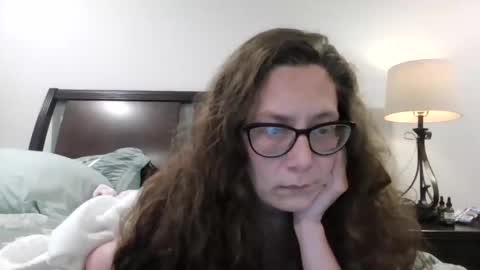 Snapshot of idfuckquagmire chatting on 05/01/26, 06:23 idfuckquagmire online show from 05/01/26, 06:23