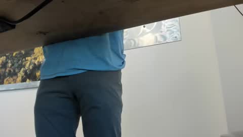 idfunguy2023 online show from 01/02/25, 04:56