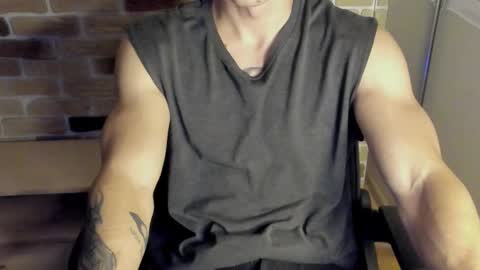 yo online show from 10/03/25, 07:33