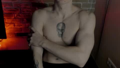 Snapshot of idkiww chatting on 02/14/26, 10:17 yo online show from 02/14/26, 10:17