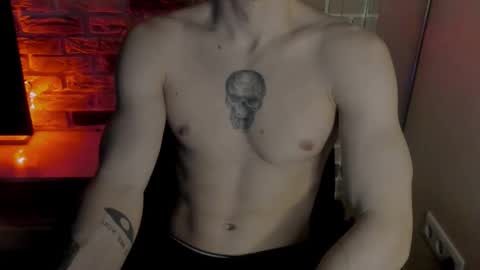 Snapshot of idkiww chatting on 03/03/26, 08:26 yo online show from 03/03/26, 08:26